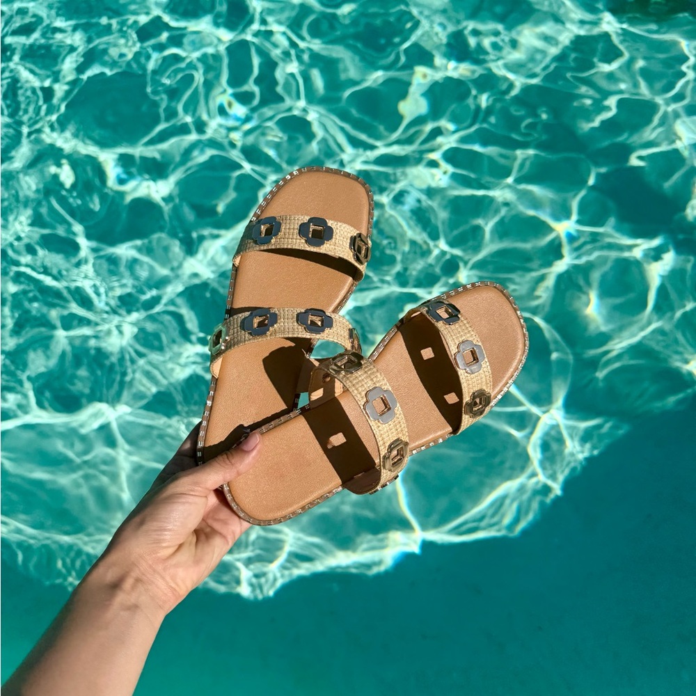 Stylish Tan and Gold Sandals